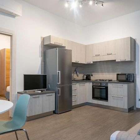 I Host Apartment - Montesuello 9 Milano Dış mekan fotoğraf